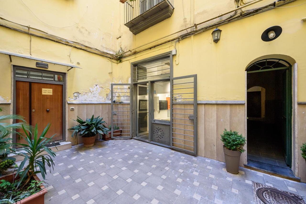 Riviera Di Chiaia 155 Apartment Naples Exterior photo